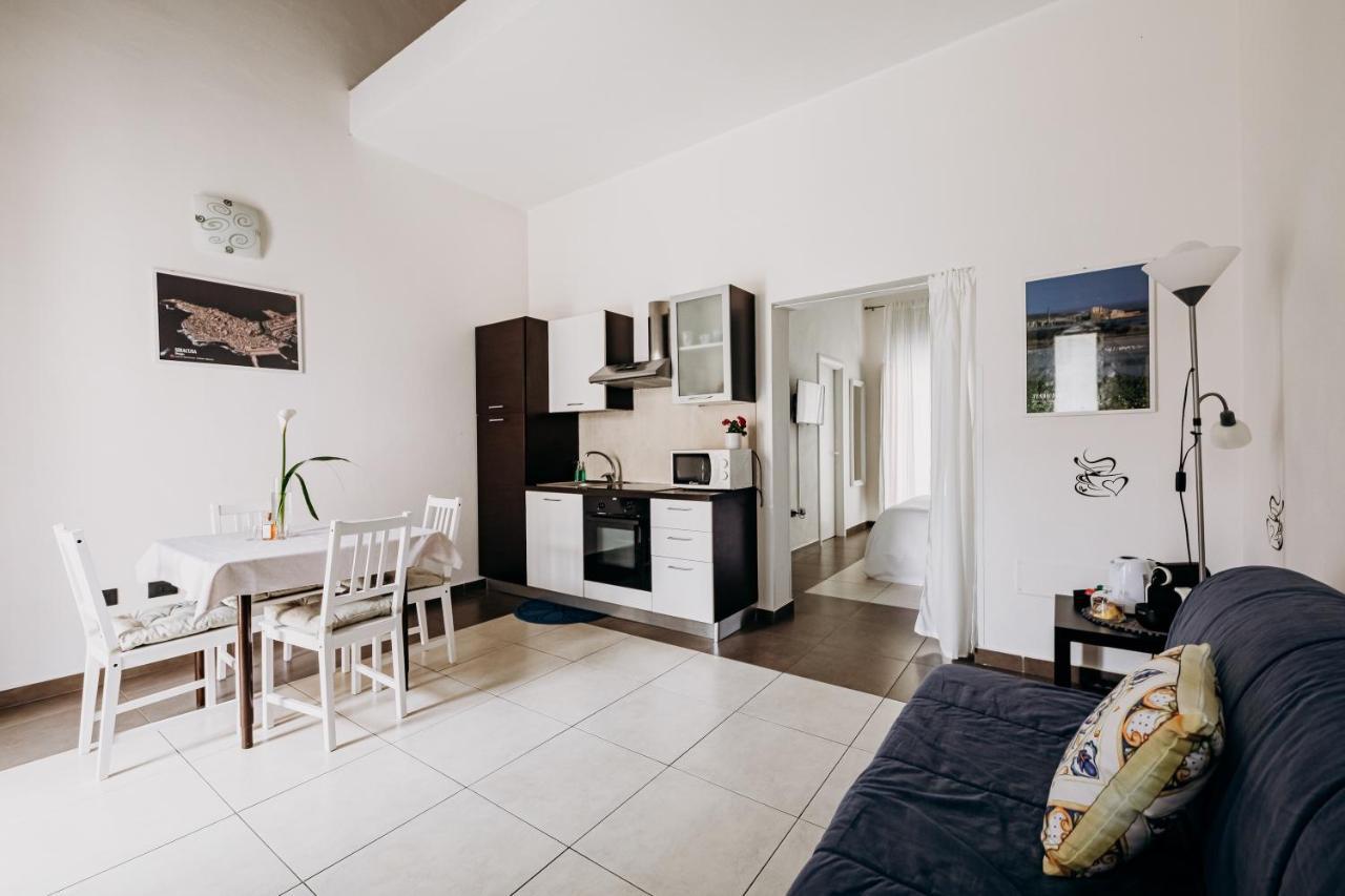 Apartment Kyanos Syracuse